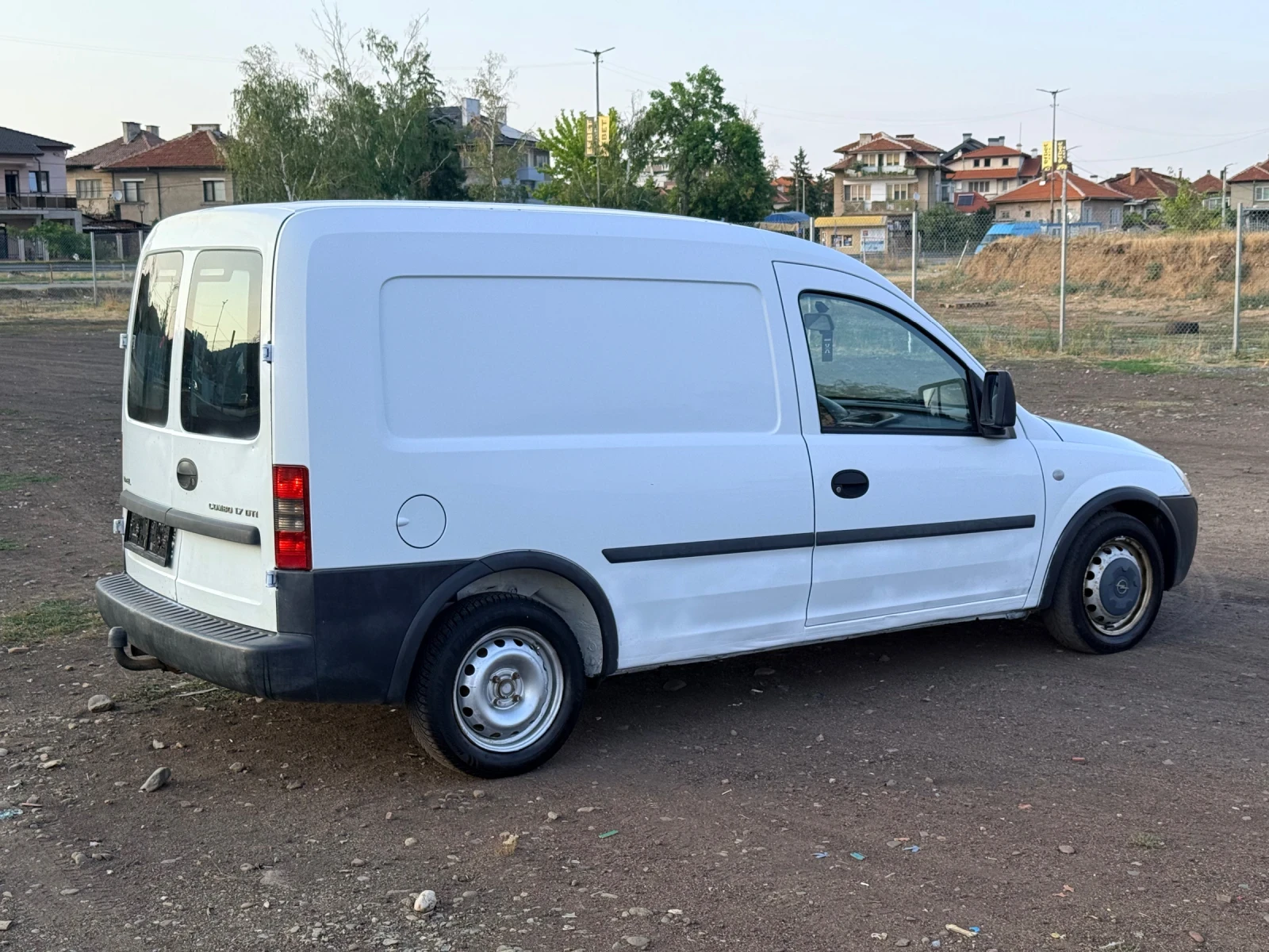 Opel Combo 1.7D, снимка 6 - Автомобили и джипове - 55849127