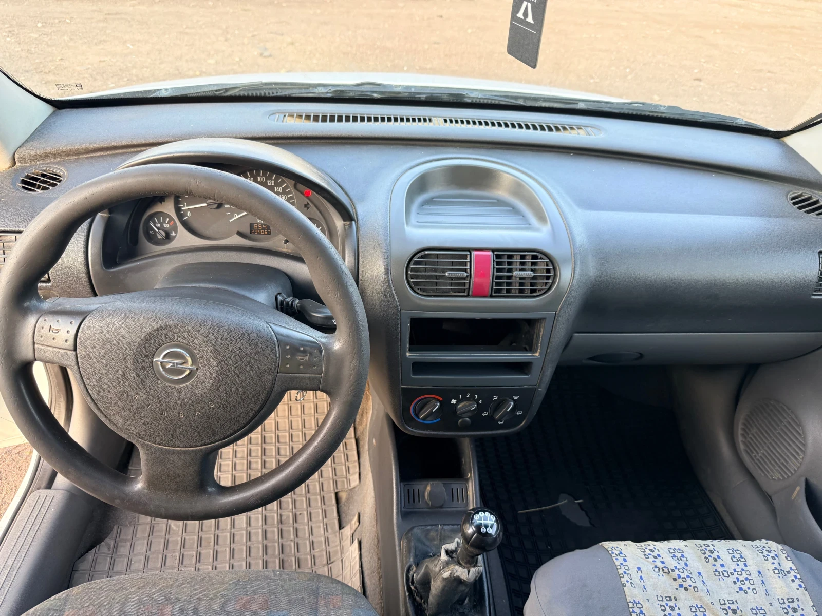 Opel Combo 1.7D, снимка 9 - Автомобили и джипове - 55849127