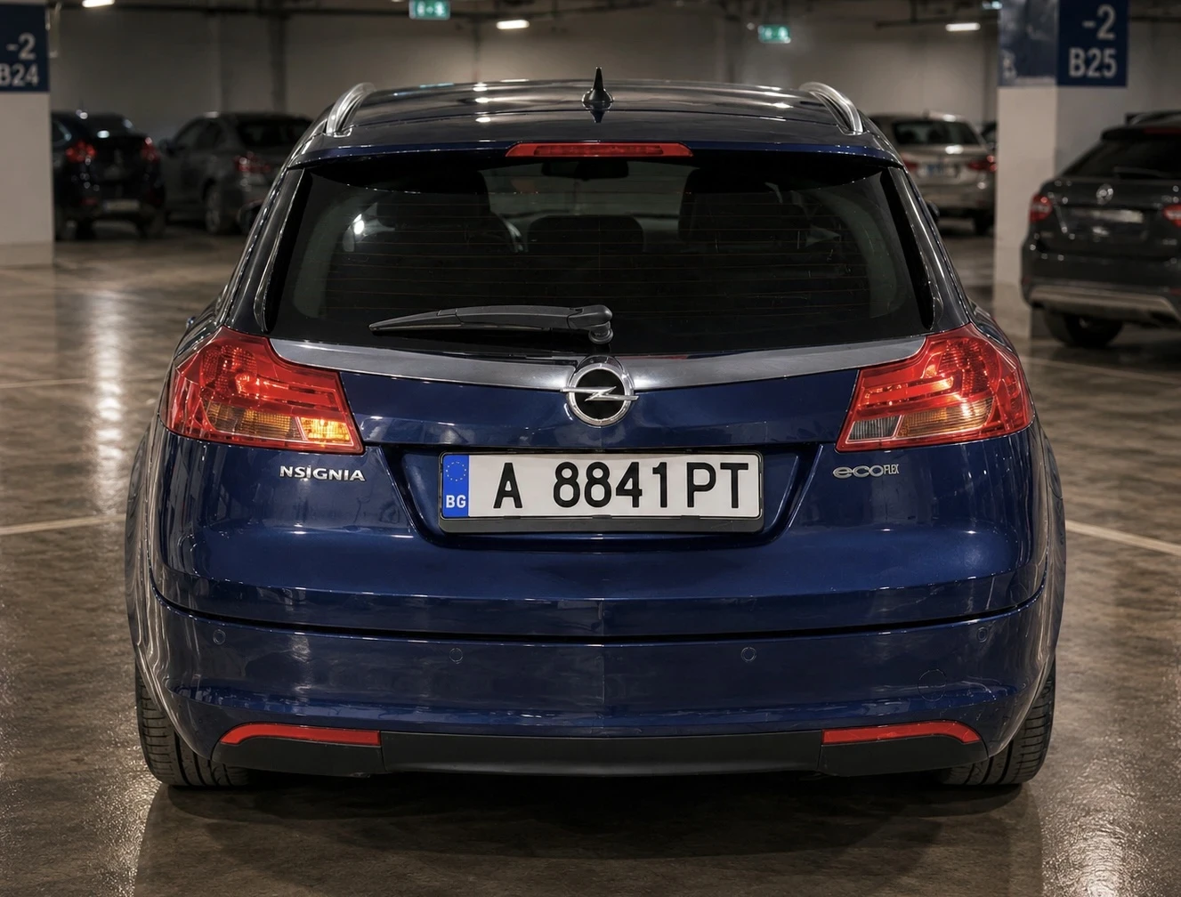 Opel Insignia 2.0 CDTl 6-ск 2013г, снимка 6 - Автомобили и джипове - 55978348