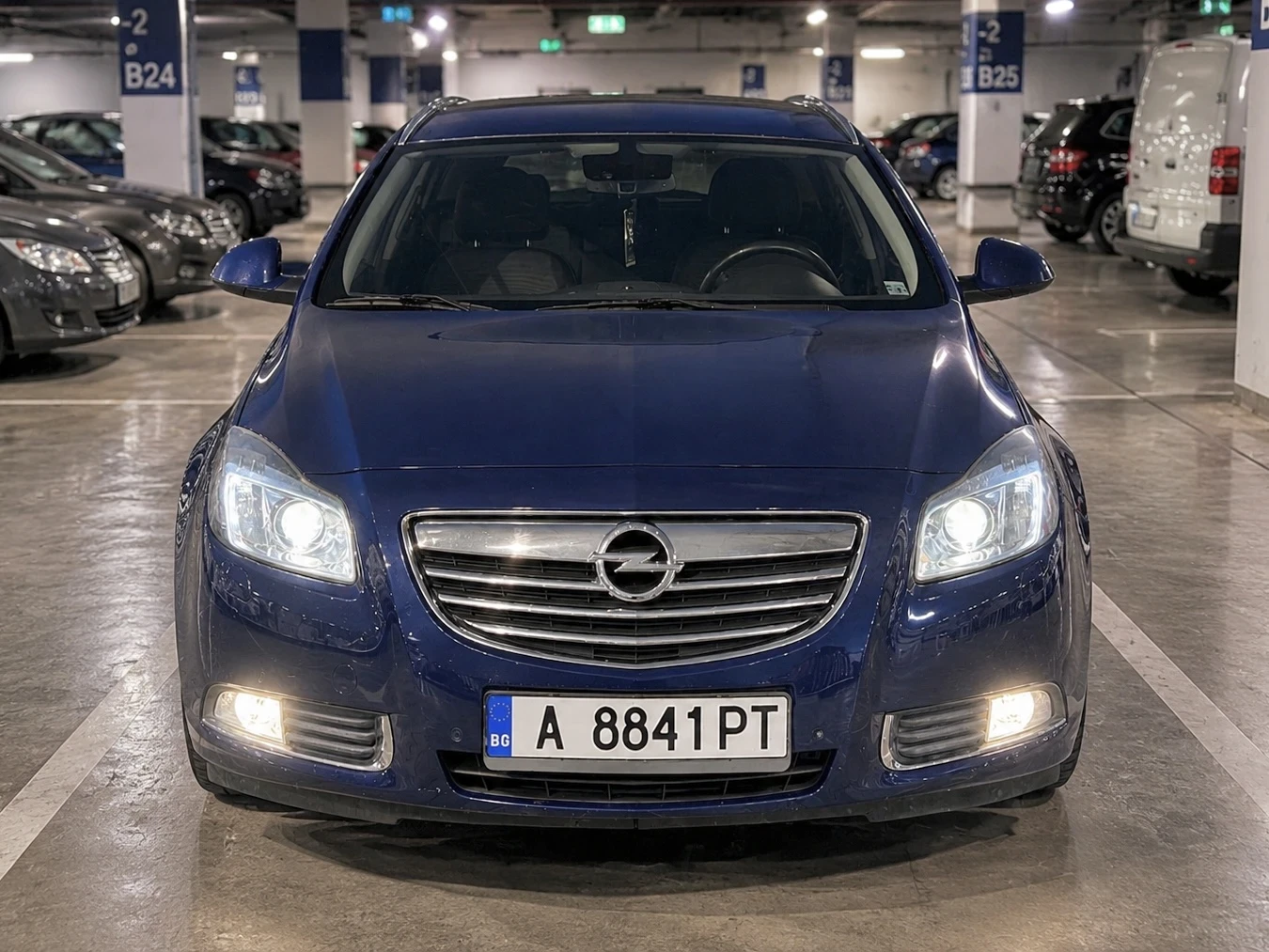 Opel Insignia 2.0 CDTl 6-ск 2013г, снимка 3 - Автомобили и джипове - 55978348