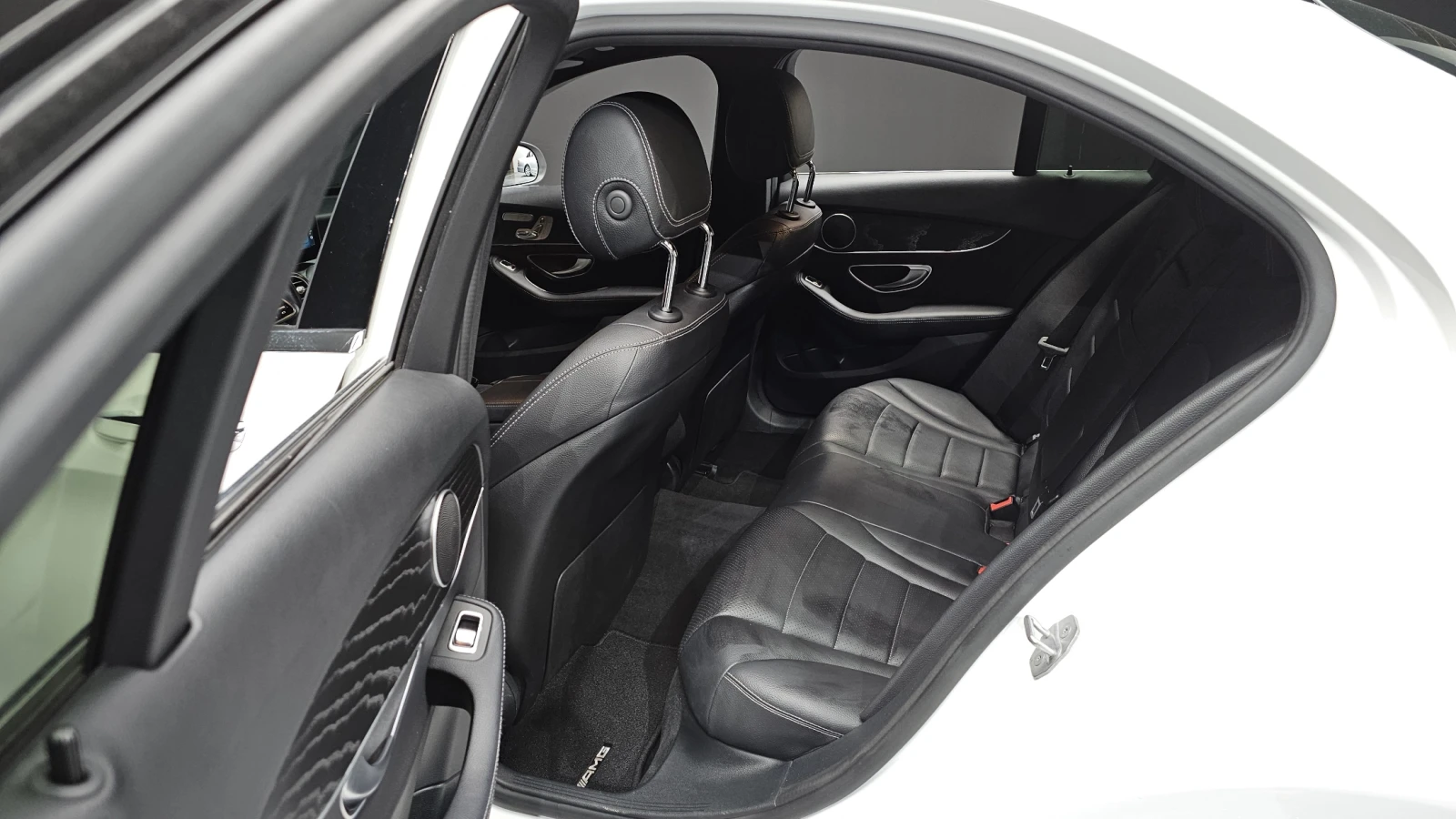 Mercedes-Benz C 220 4Matic AMG Line autoprime.bg, снимка 11 - Автомобили и джипове - 56066134