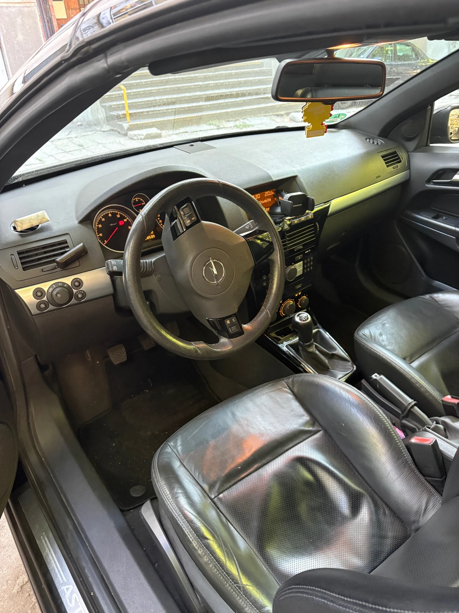 Opel Astra, снимка 4 - Автомобили и джипове - 56184117