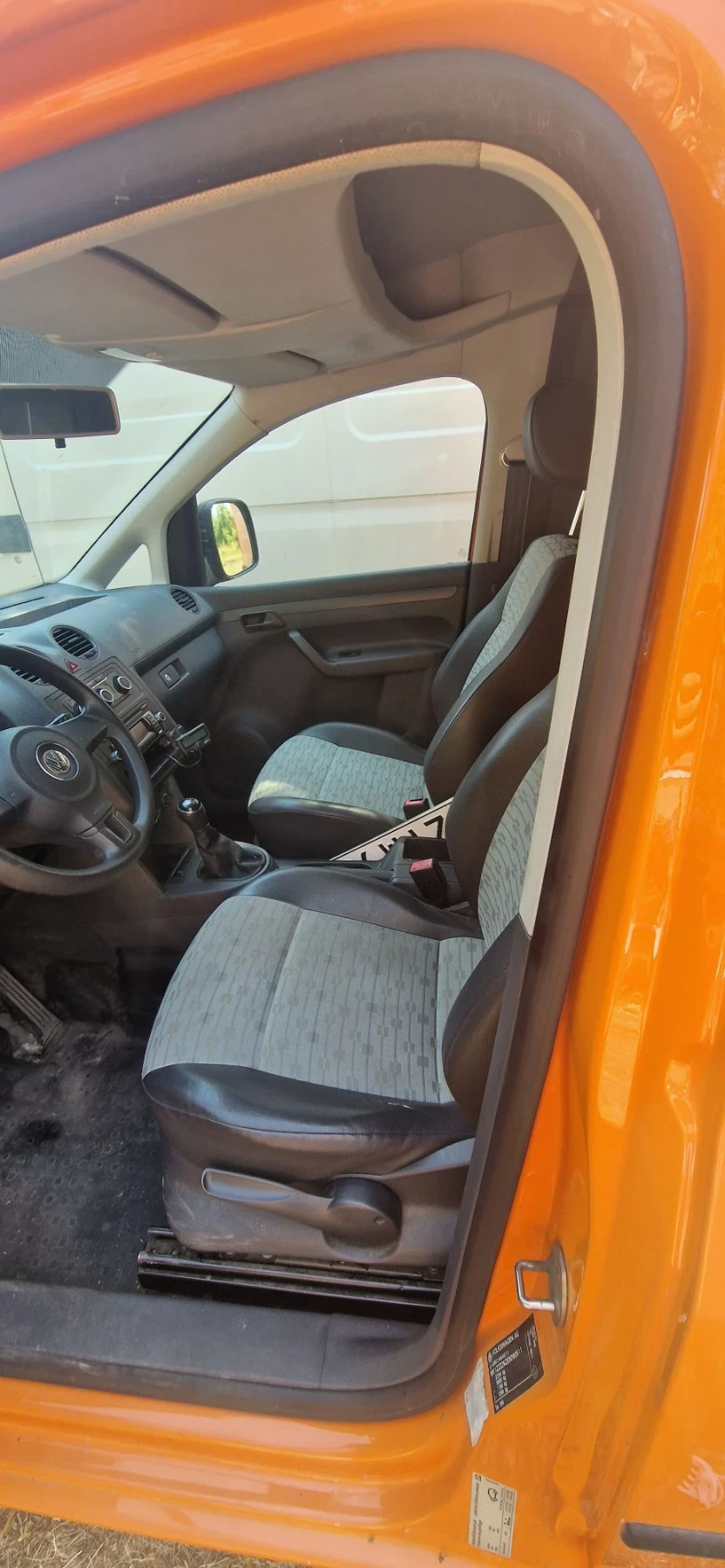 VW Caddy Метан бензин, снимка 8 - Автомобили и джипове - 56241550