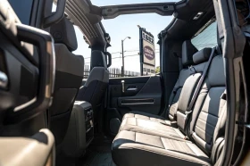 Hummer H3 EV Pickup 3X Crew Cab AWD, снимка 12