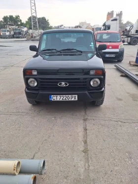  Lada Niva