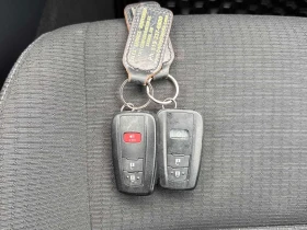 Toyota C-HR * XLE * ДВА КЛЮЧА * КЛИП НА МОТОРА | Auto.bg — изображение 11