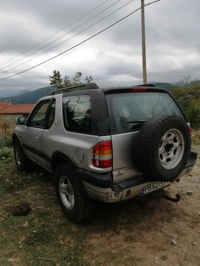 Opel Frontera 2.2, снимка 5 - Автомобили и джипове - 47610852