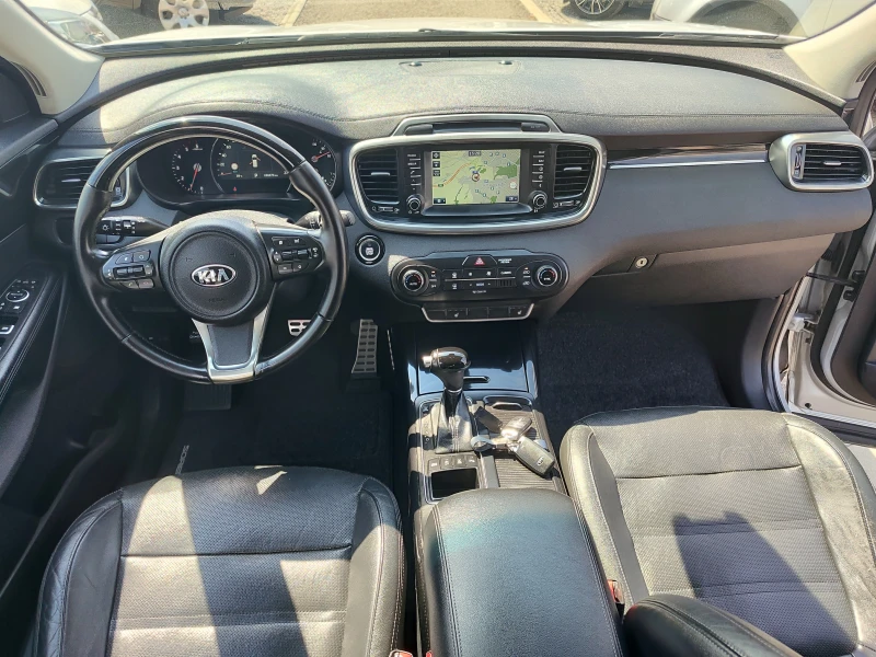 Kia Sorento 2.2CRDI Automatic AWD REBEL FULL, снимка 12 - Автомобили и джипове - 47923803