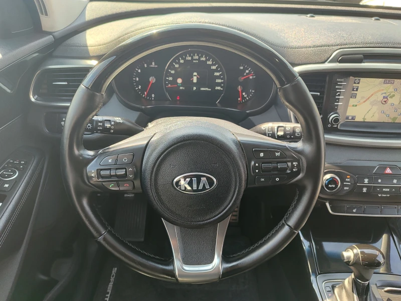 Kia Sorento 2.2CRDI Automatic AWD REBEL FULL, снимка 13 - Автомобили и джипове - 47923803