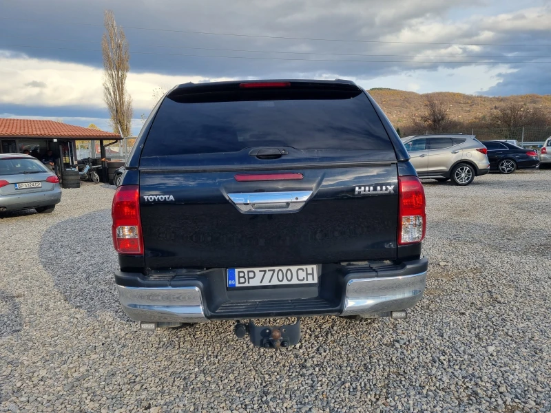 Toyota Hilux 2.4DIZEL-150PS-4X4, снимка 6 - Автомобили и джипове - 48103027