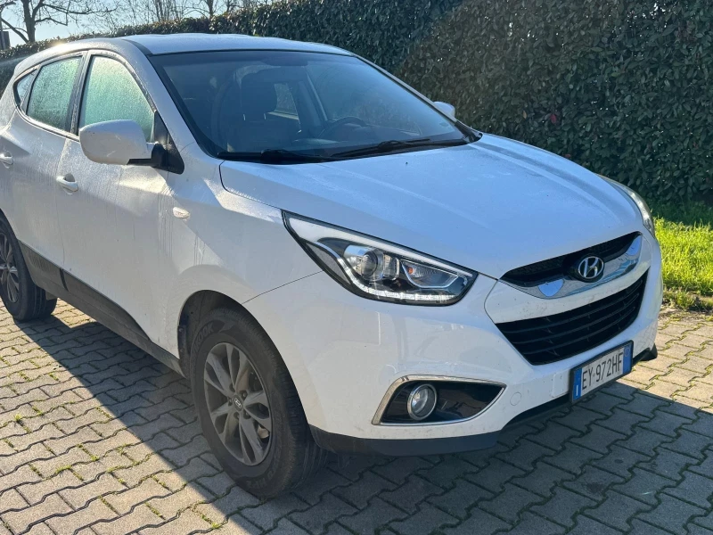 Hyundai IX35 LED* ПОДГРЕВ* 1.7crdi 116hp* 02.2015г, снимка 1 - Автомобили и джипове - 49343559