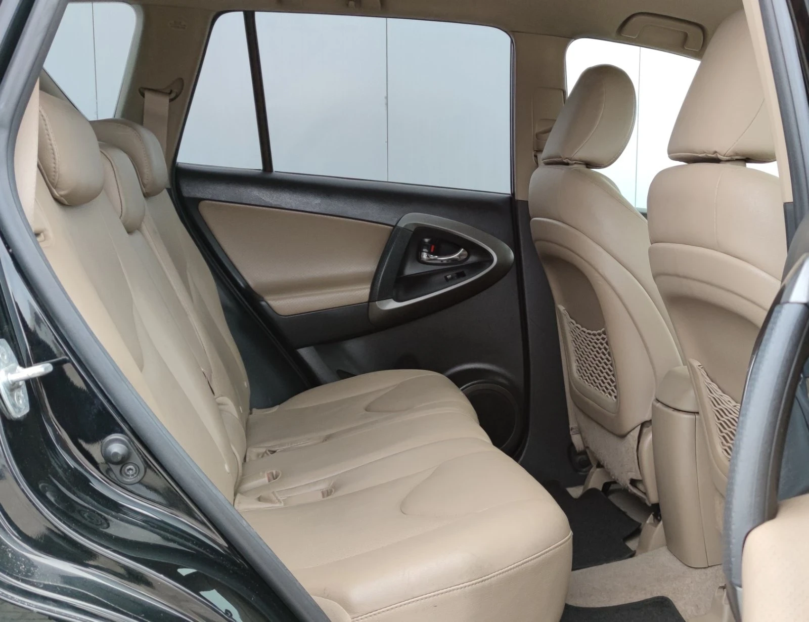 Toyota Rav4 * FACELIFT* 4WD*  | Mobile.bg — изображение 15
