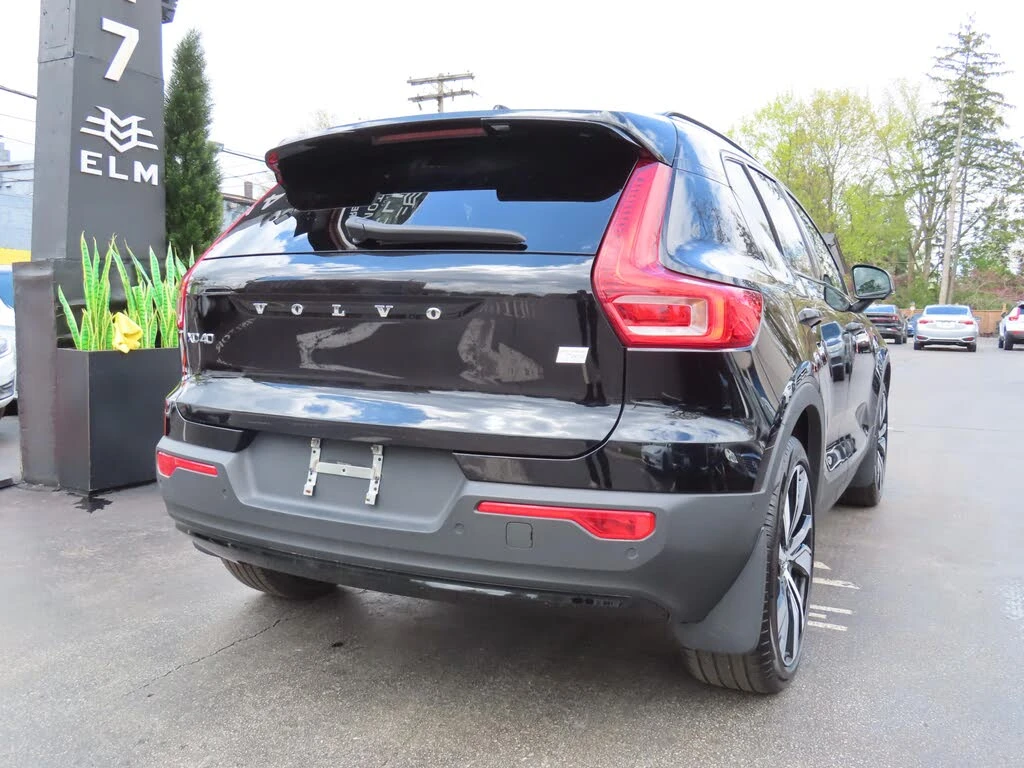 Volvo XC40 Ultimate * HeadUp * АвтоКредит * (ЦЕНА ДО БГ) - изображение 6