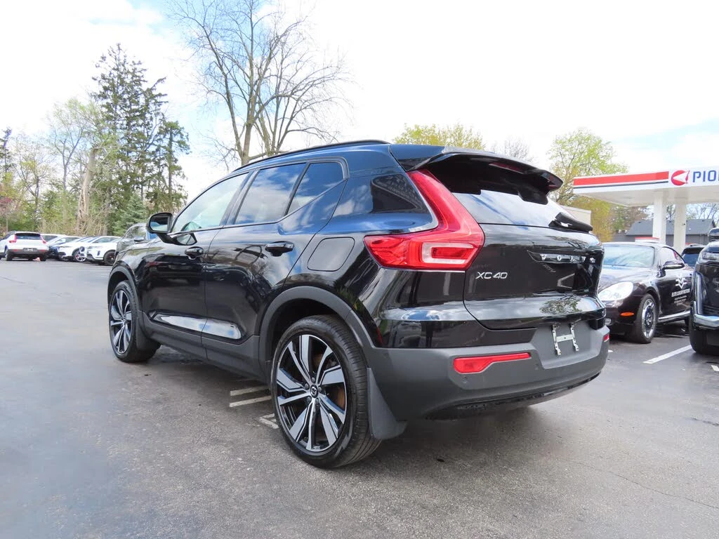 Volvo XC40 Ultimate * HeadUp * АвтоКредит * (ЦЕНА ДО БГ) - изображение 8