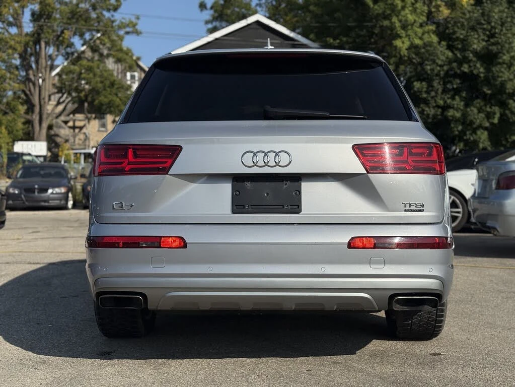 Audi Q7 BOSE* ПАНО* 360* ОБДУХ* 6+ 1 - изображение 6