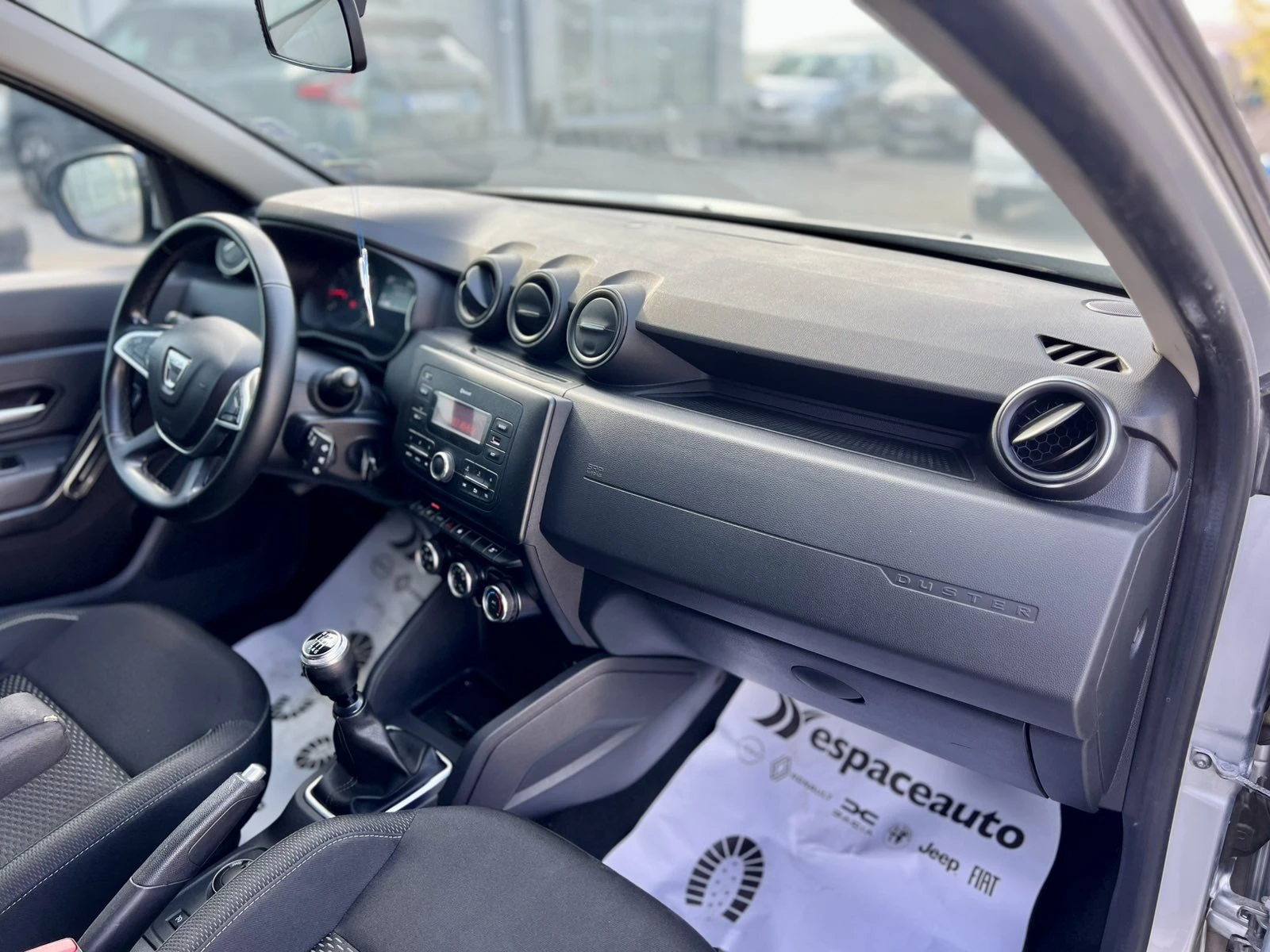 Dacia Duster 1.3 TCe / 130 к.с. / 4х4 - изображение 9