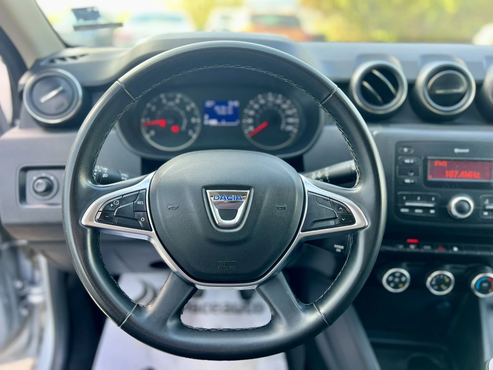Dacia Duster 1.3 TCe / 130 к.с. / 4х4 - изображение 10
