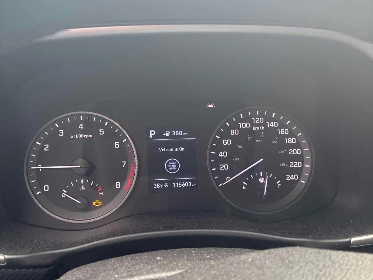 Hyundai Tucson * Preferred * CARFAX * СЛЕДЕНЕ НА ЛЕНТИ * , снимка 14 - Автомобили и джипове - 53880610