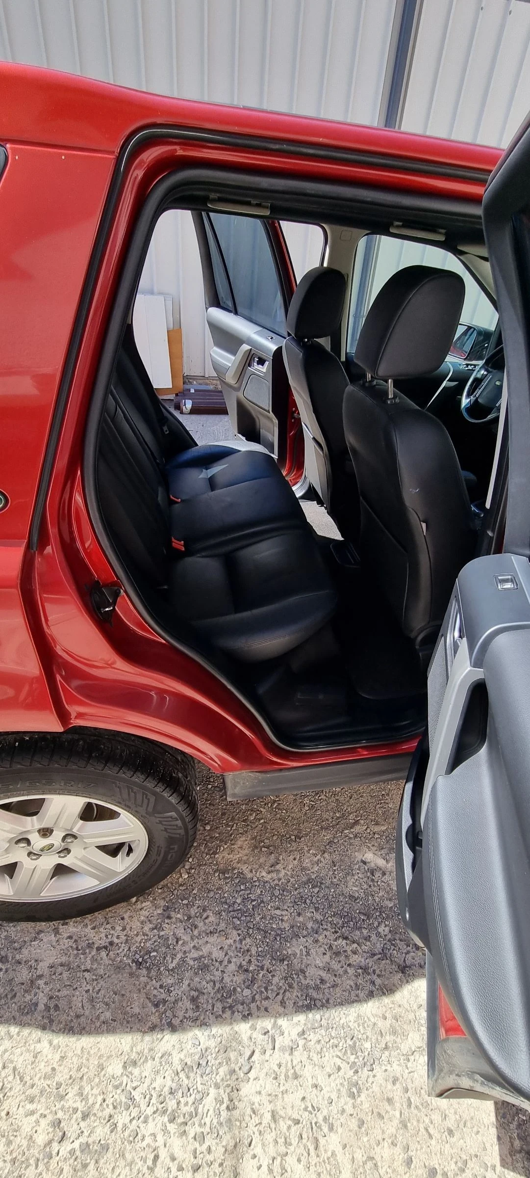 Land Rover Freelander 2.2 TD4 AWD, снимка 13 - Автомобили и джипове - 54732156