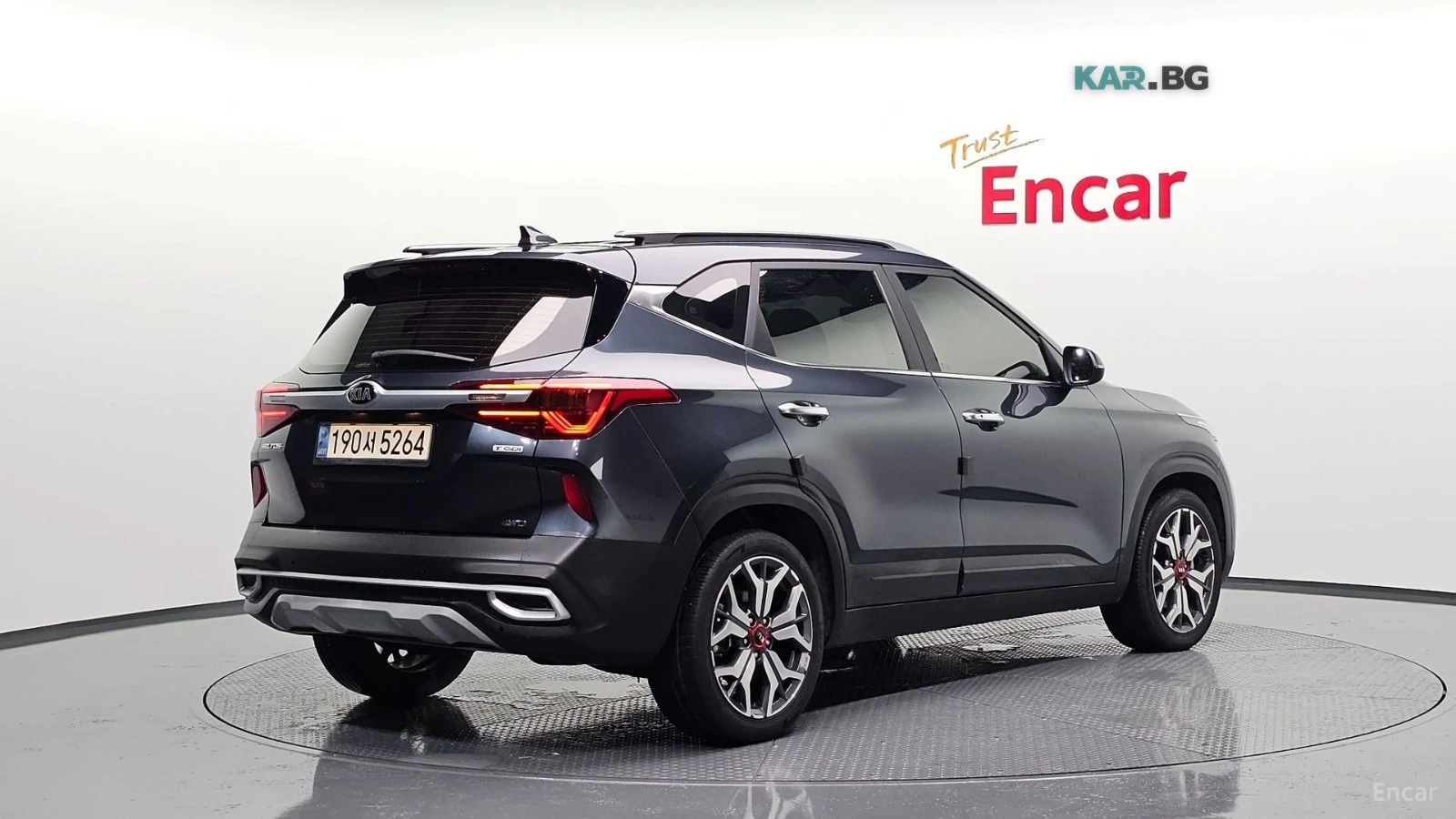 Kia Seltos * 1.6T* SIGNATURE* AWD* ПОДГРЕВ* ОБДУХВАНЕ* КАМЕРА, снимка 2 - Автомобили и джипове - 55028714