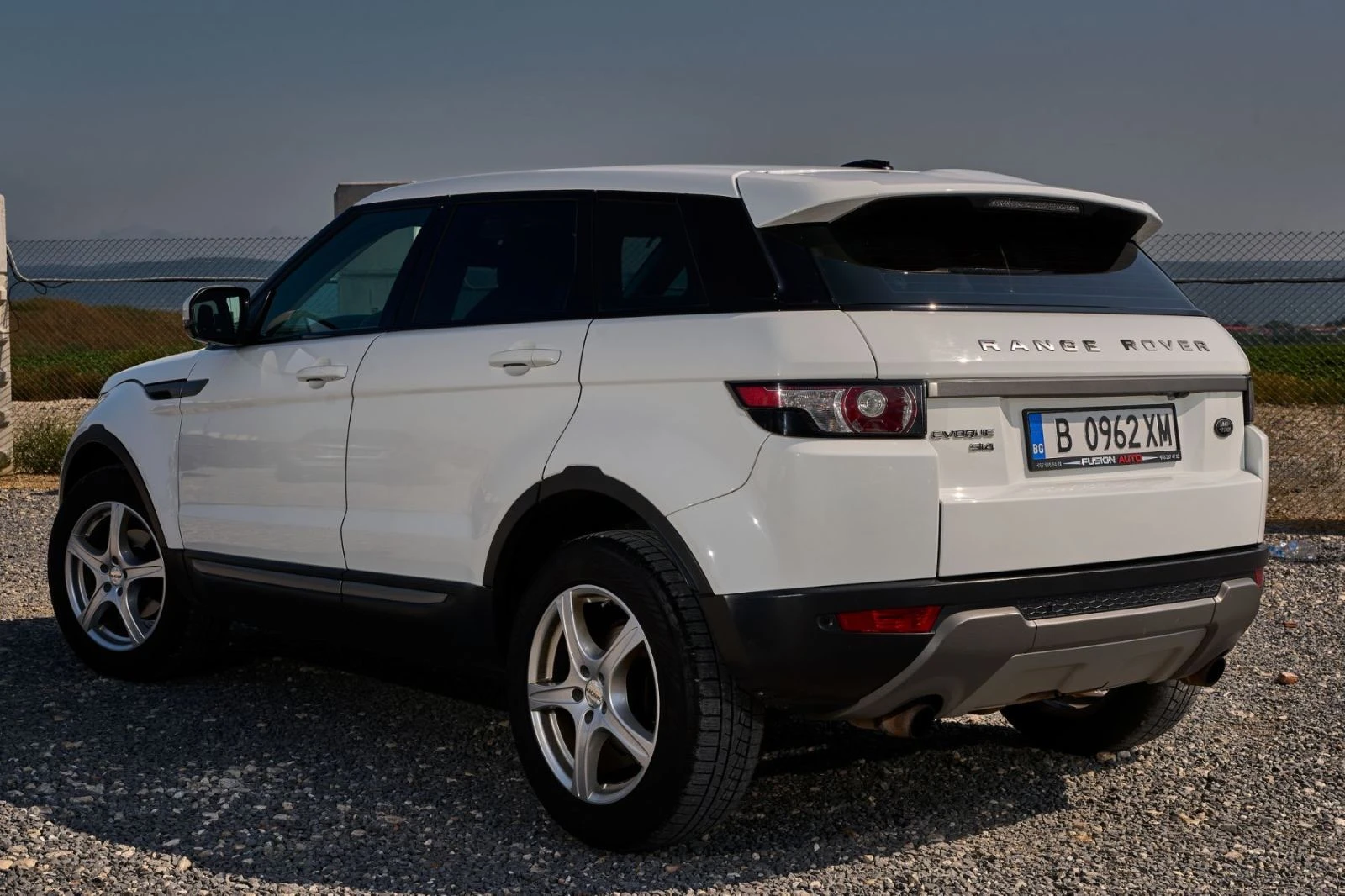 Land Rover Range Rover Evoque 2.0i 4x4, снимка 6 - Автомобили и джипове - 55065412