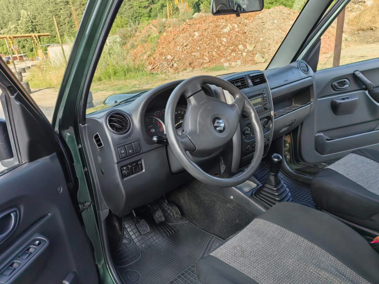 Suzuki Jimny 1.5 4x4, снимка 17 - Автомобили и джипове - 55441103