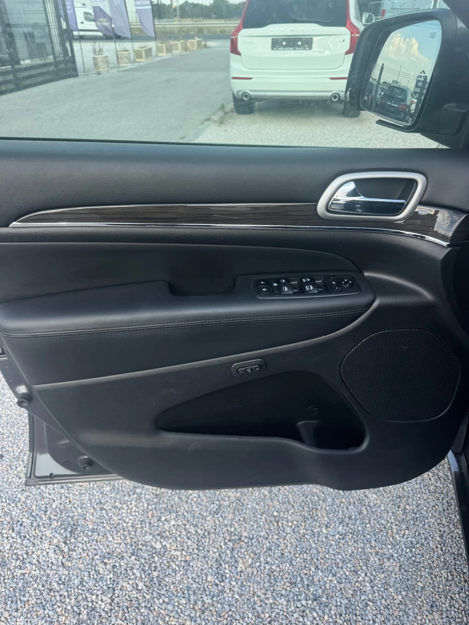Jeep Grand cherokee 3.0D overland | Mobile.bg � ����������� 14