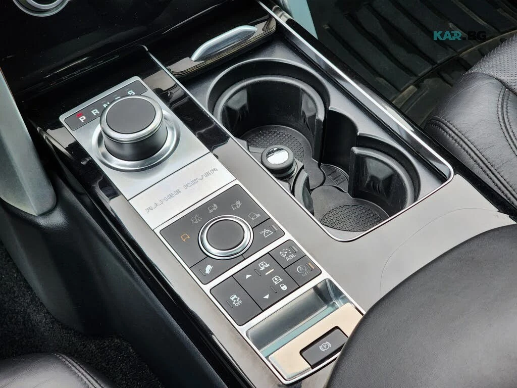Land Rover Range rover АвтоКредит * (ЦЕНА ДО БГ), снимка 15 - Автомобили и джипове - 56121658
