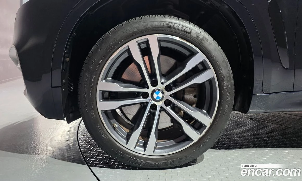 BMW X6 M50d, снимка 5 - Автомобили и джипове - 56157110