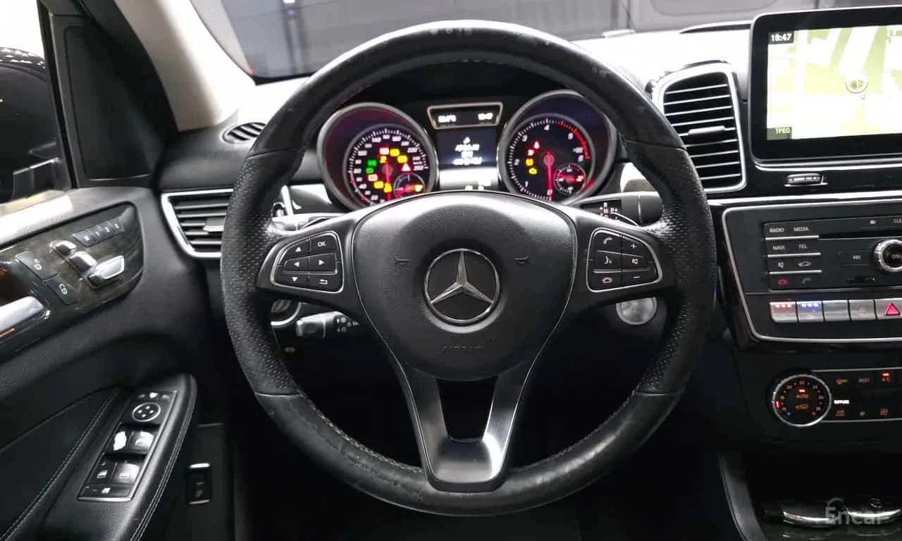 Mercedes-Benz GLE * GLE350 d 4MATIC * ЦЕНА ДО БГ, снимка 13 - Автомобили и джипове - 56214216