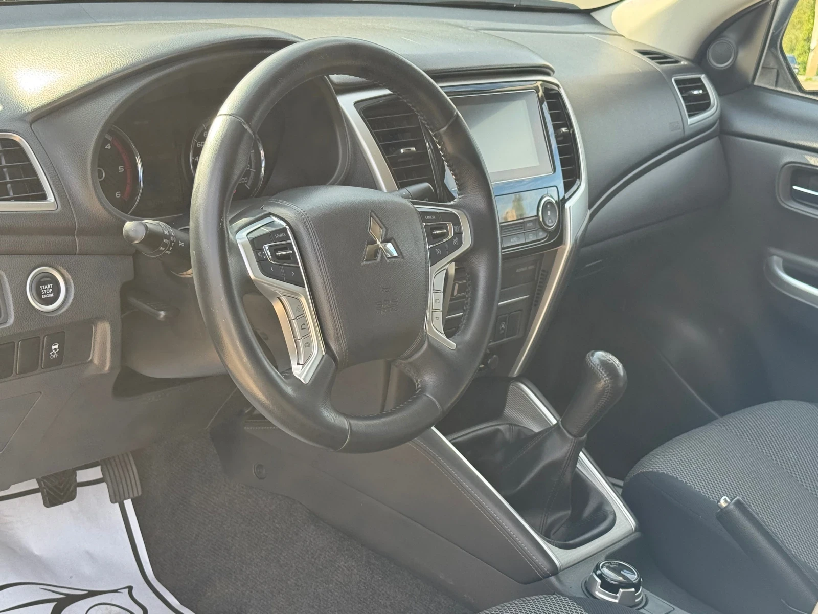 Mitsubishi L200 INTENCE 4WD 2.2DI-D 150CV | Mobile.bg � ����������� 8