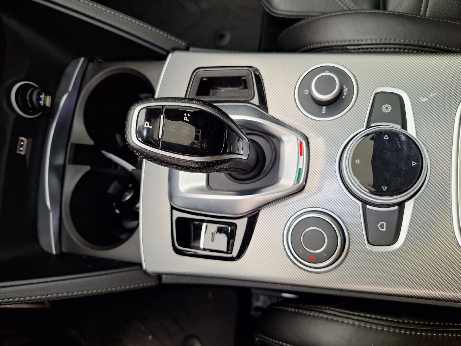 Alfa Romeo Stelvio 2.0 280 Veloce AWD Leather Navi Panorama | Mobile.bg � ����������� 14