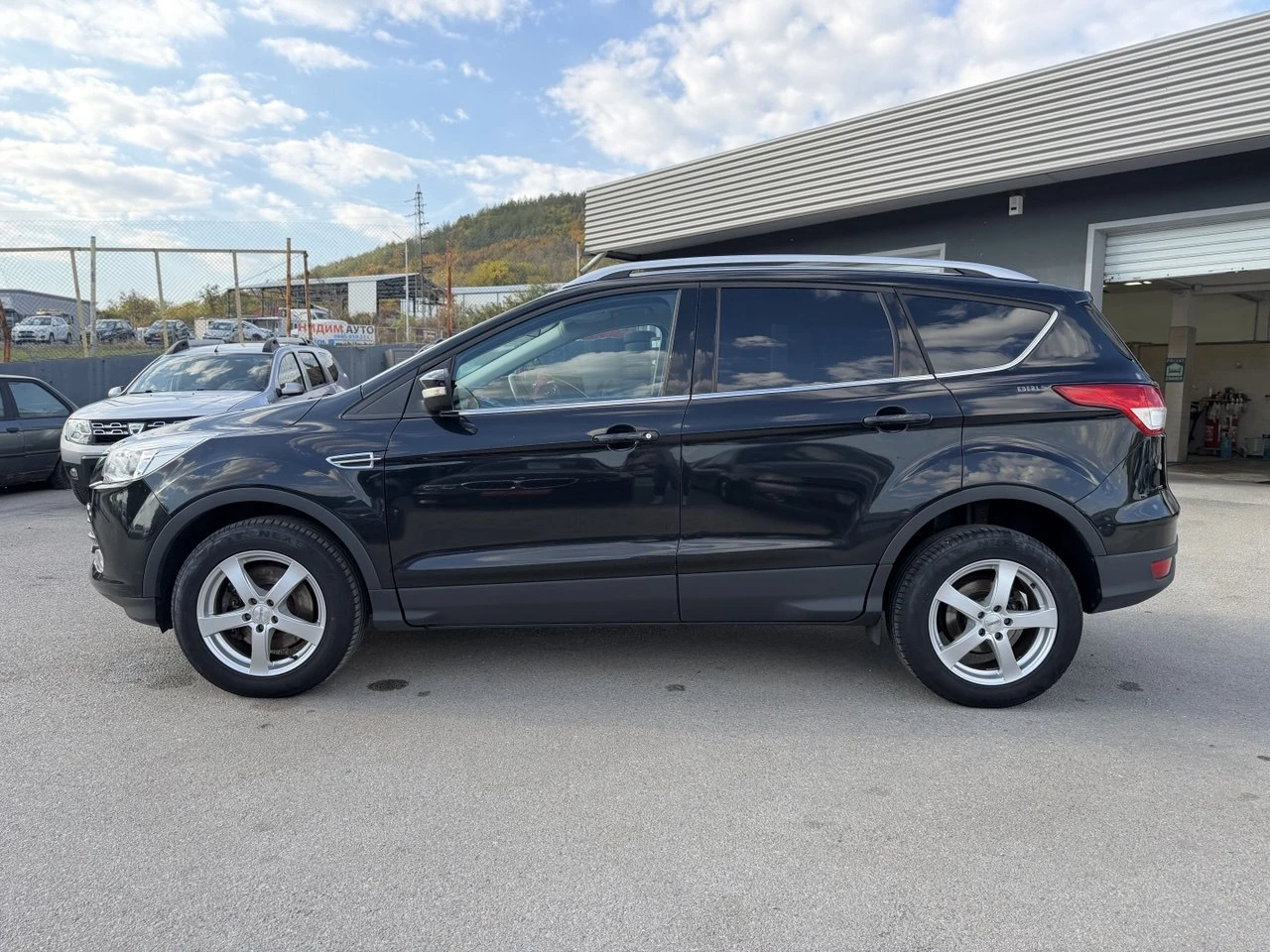 Ford Kuga 2.0TDCi , снимка 8 - Автомобили и джипове - 56441344