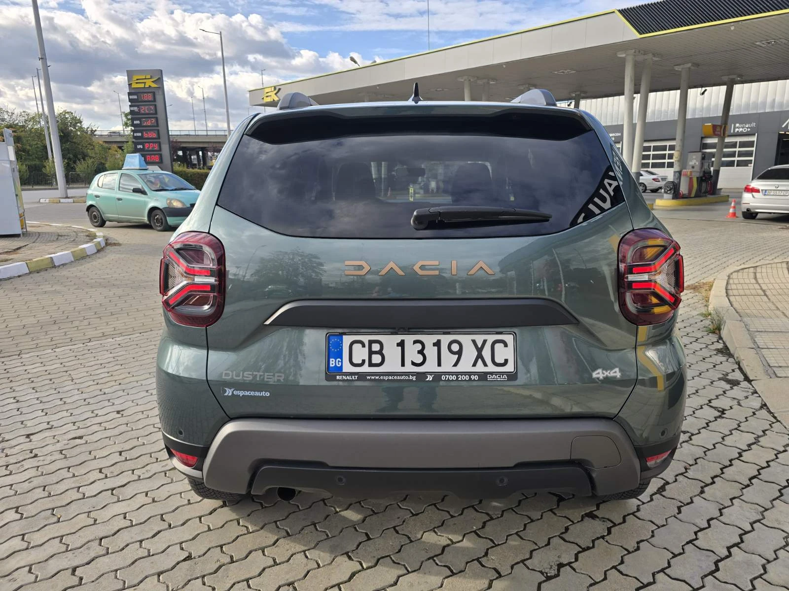 Dacia Duster 4х4, снимка 8 - Автомобили и джипове - 56574864