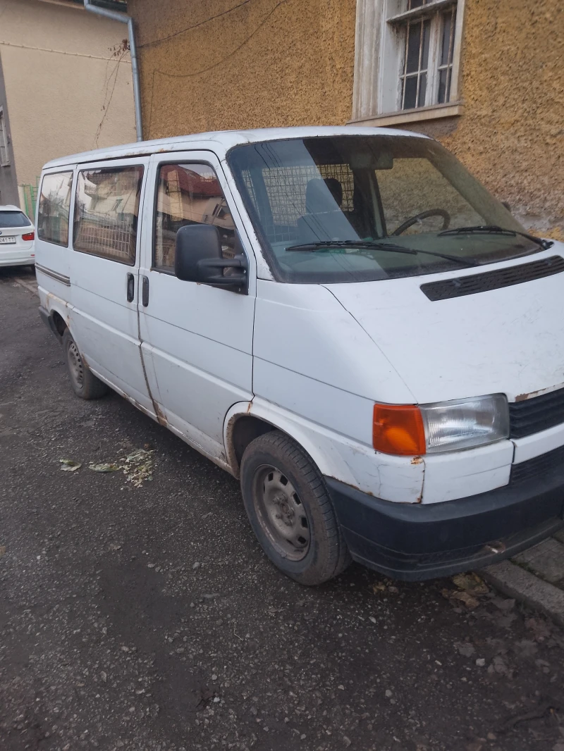 VW Transporter, снимка 2 - Бусове и автобуси - 48996765