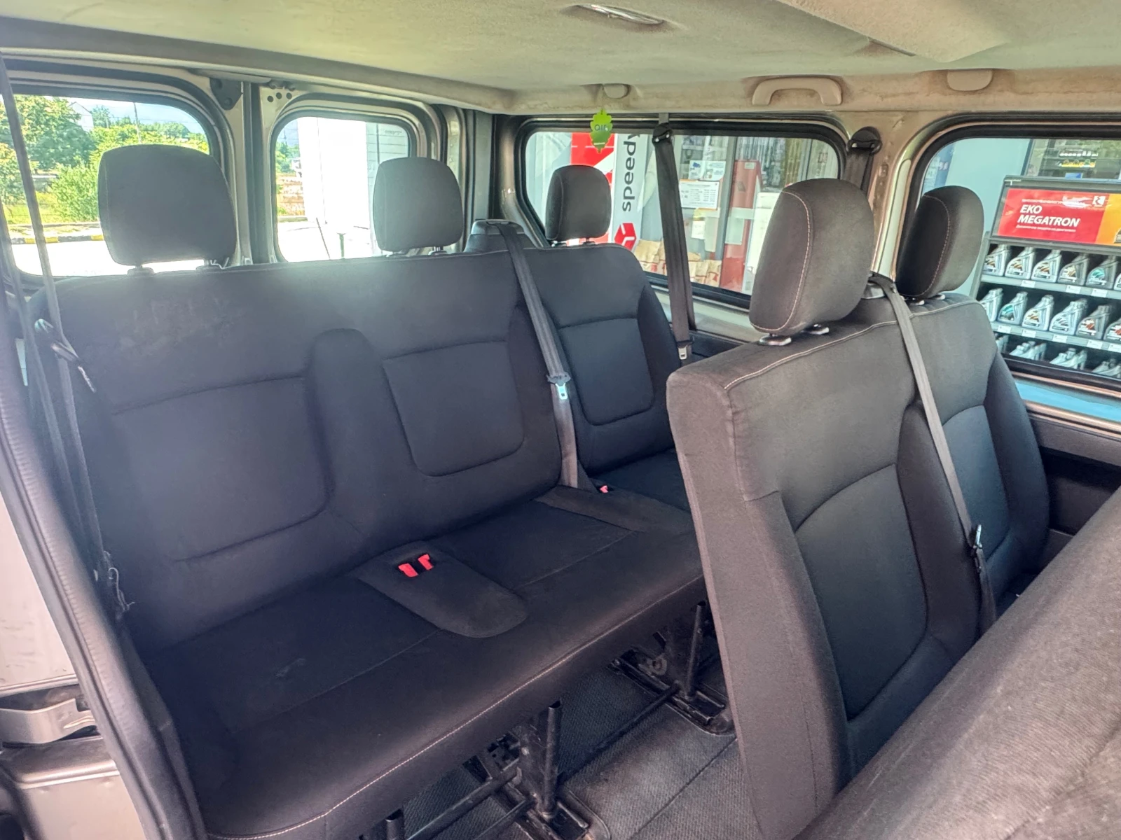 Renault Trafic, снимка 9 - Бусове и автобуси - 55242567