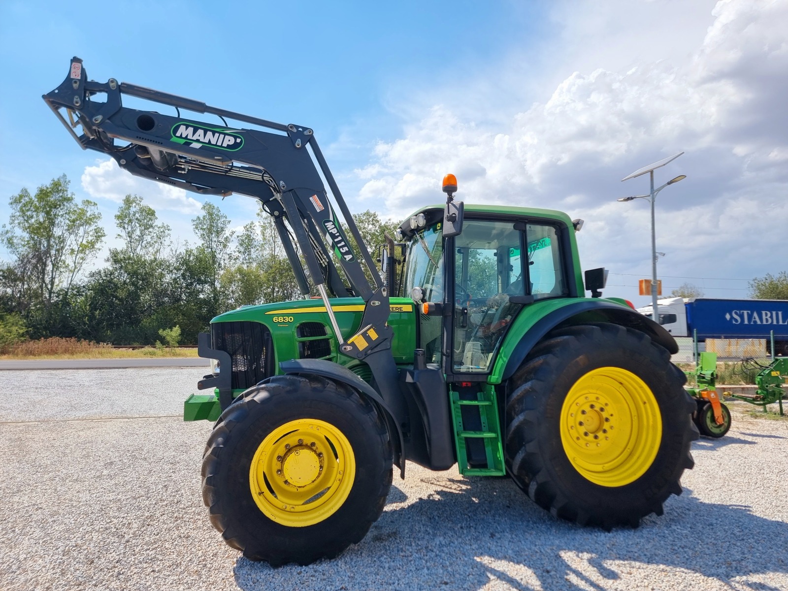 Трактор John Deere 6830 PREMIUM - изображение 3