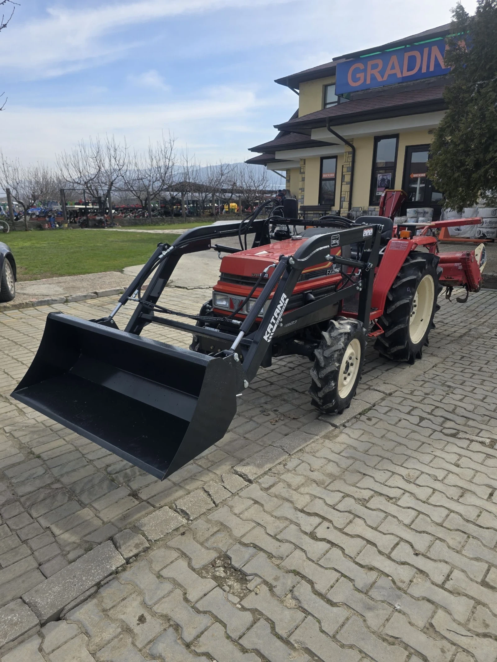 Трактор Yanmar FX255