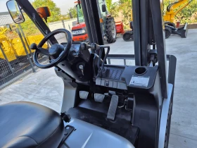 Мотокар Nissan 2.5 тона / АВТОМАТ / ПЕРФЕКТЕН !, снимка 10