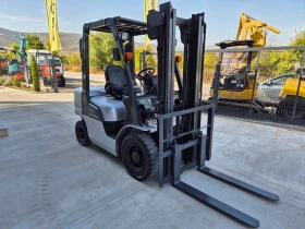 Мотокар Nissan 2.5 тона / АВТОМАТ / ПЕРФЕКТЕН !, снимка 6