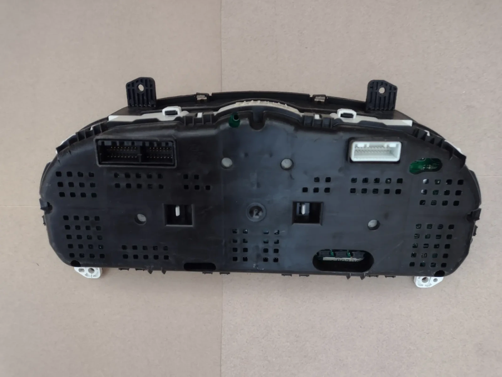 94003-2L425     Hyundai i30 (2007-2012)  940032L425  | Mobile.bg   3