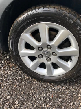 Toyota Avensis 2.2 177к.с D-Cat  2006г КСЕНОН, снимка 11