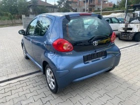 Toyota Aygo 1.0 68кс., снимка 3