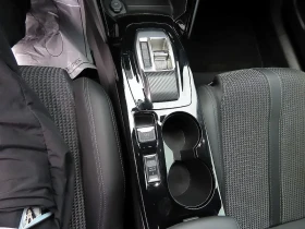 Peugeot 2008 EV GT - САМО 30% АВАНС | Auto.bg — изображение 10