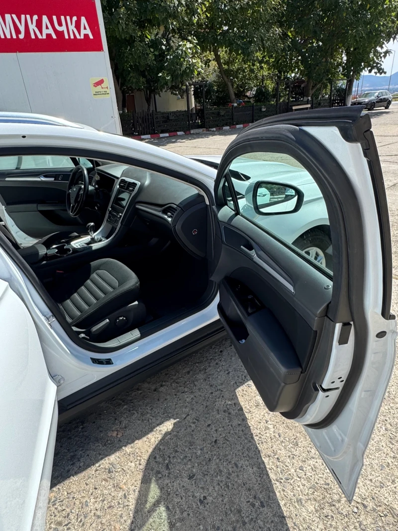 Ford Mondeo 2.0 TDCi SYNC 3 NAVI Carplay/Android auto, снимка 9 - Автомобили и джипове - 52328897