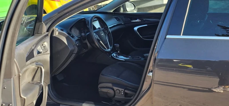 Opel Insignia 1.6 ВЕРИГИ СМЕНЕНИ, снимка 11 - Автомобили и джипове - 52249433