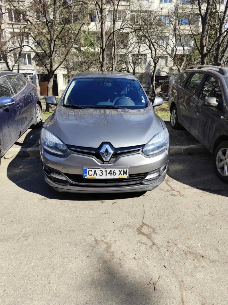 Renault Megane Дизел , снимка 2 - Автомобили и джипове - 52384608