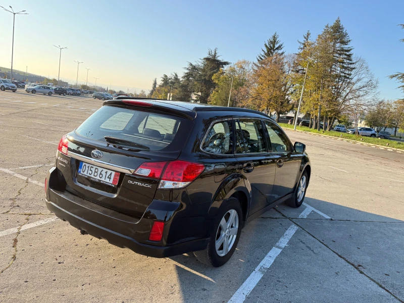 Subaru Outback 2.5, снимка 5 - Автомобили и джипове - 52415554