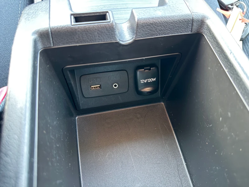 Subaru Outback 2.5, снимка 13 - Автомобили и джипове - 52415554