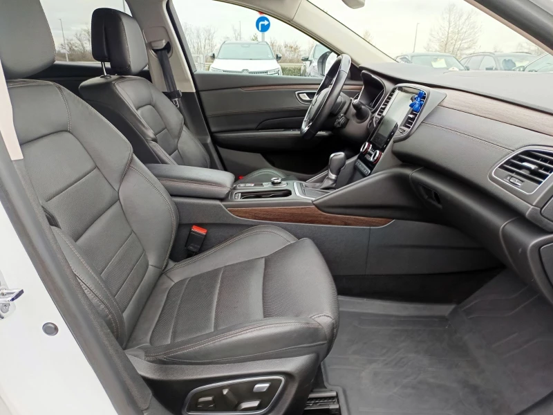 Renault Talisman 1.8TCe 225 GPF бензин Stop&Start EDC 7, снимка 12 - Автомобили и джипове - 52690463